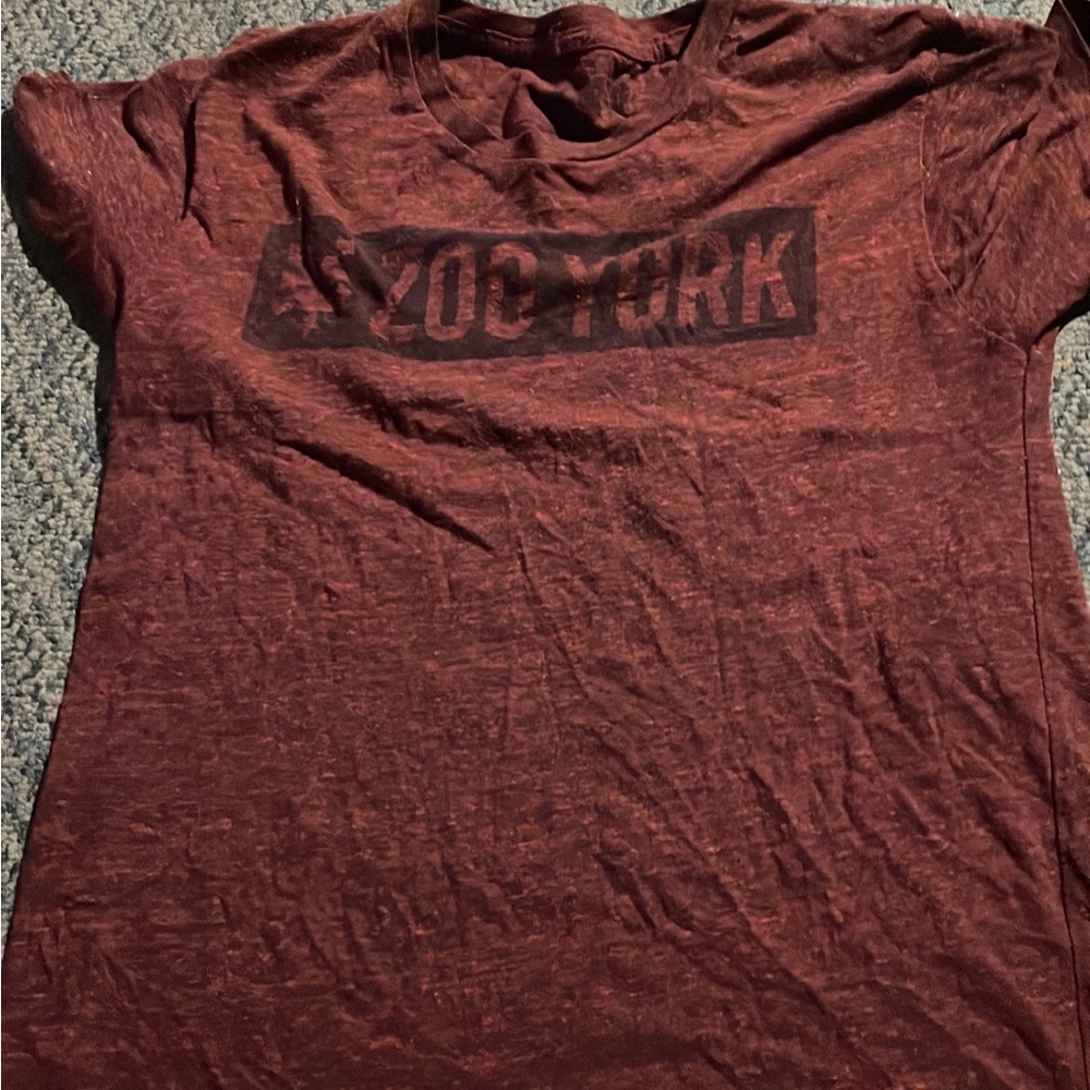 Red zoo York boy shirt